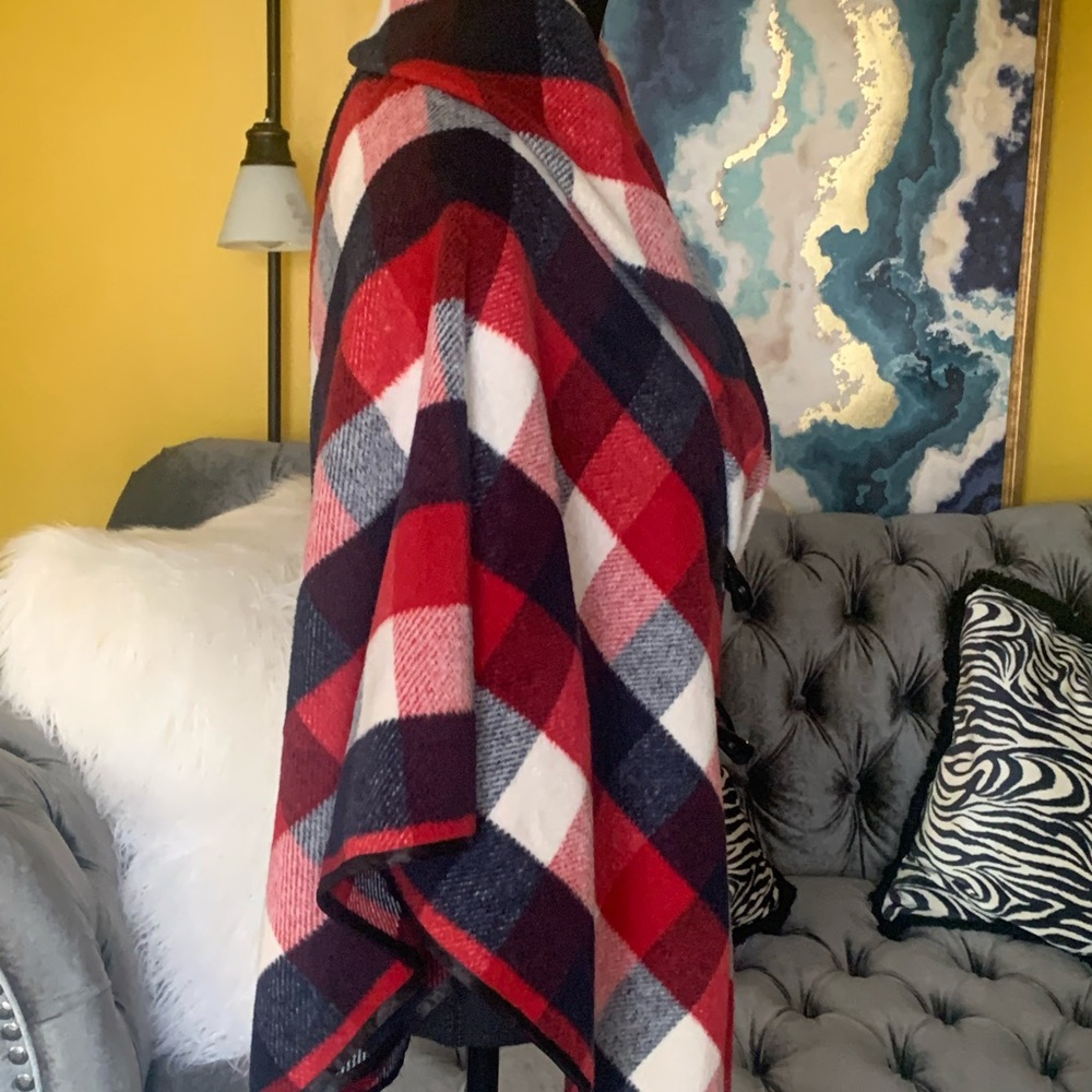 COPY - Red, white and blue cape one size fits all - Picture 4 of 6